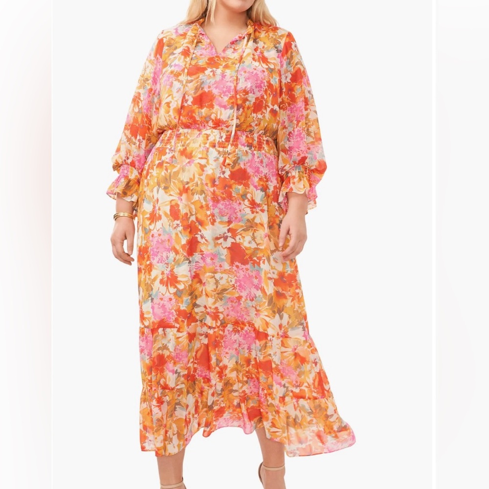 Vince Camuto Long-sleeved Maxi dress